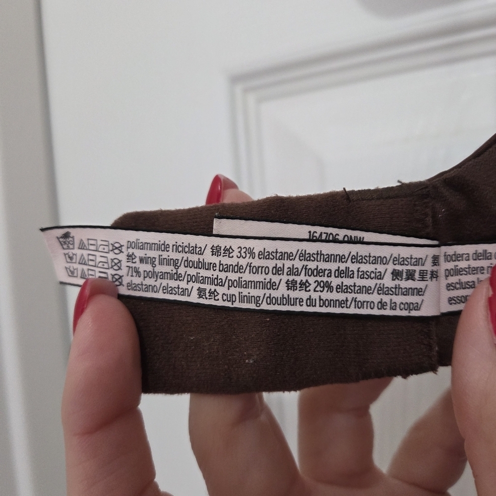 Victoria's Secret Body by Victoria Perfect Shape Ganache Smooth Bra Size 34D - Picture 10 of 11